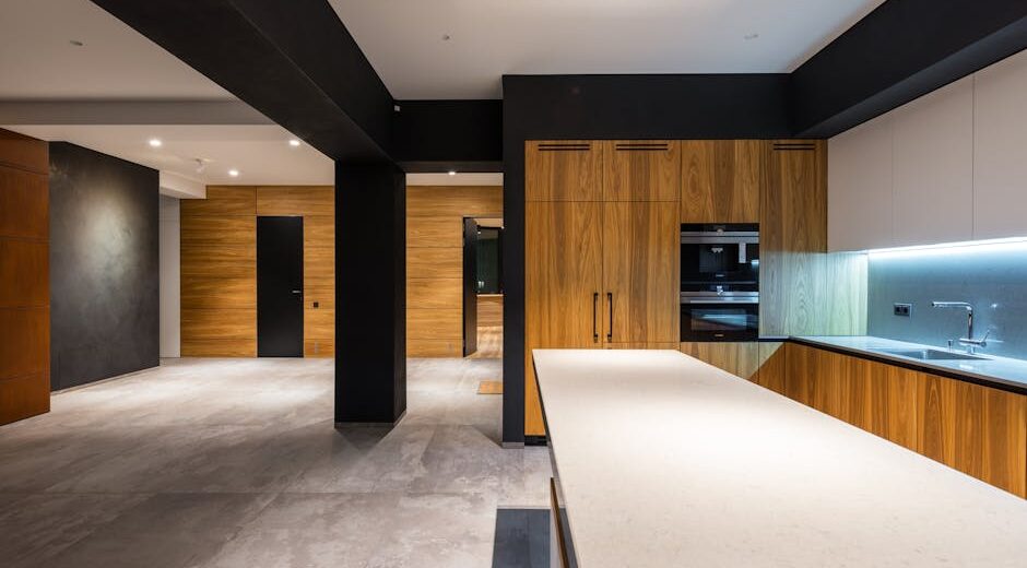 Kuweta w zabudowie z cichą wentylacją - mebel bez zapachu i kurzu krok po kroku