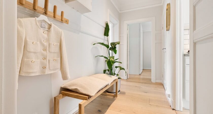 Boazeria angielska z MDF w mieszkaniu - projekt, wymiary i montaż krok po kroku